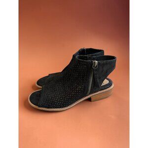 SOFFT BLack Sueded Leather Sandals Size 6